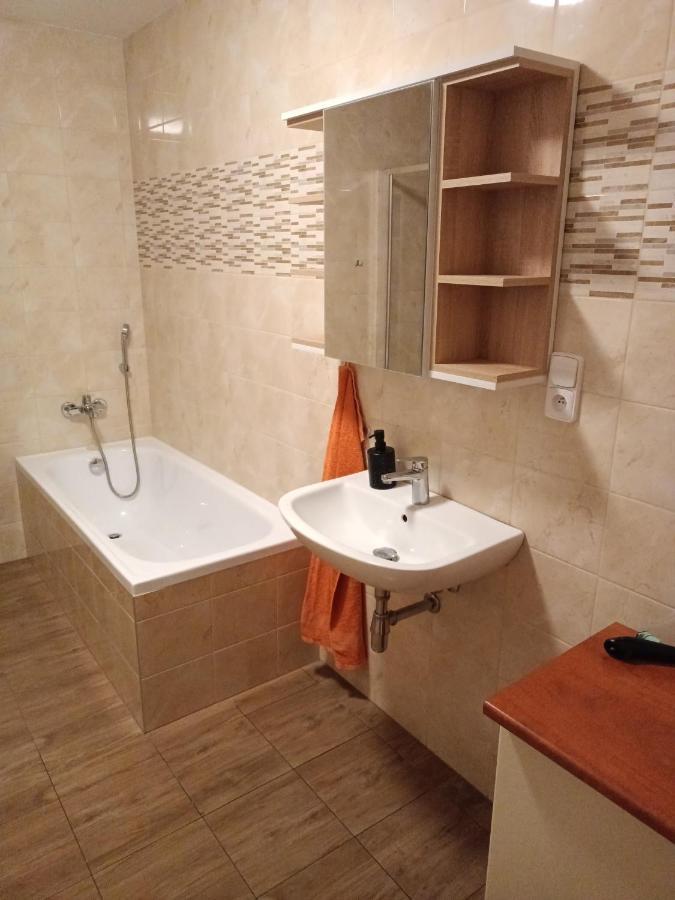 Apartman Stefanikova Zlín المظهر الخارجي الصورة
